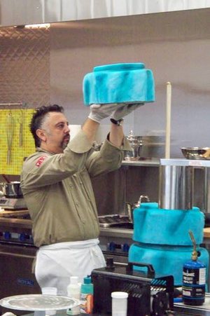 Ultimate Cake Off Season 1: Where To Watch Every Episode | Reelgood