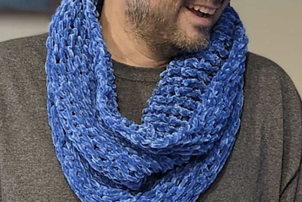 Introduction to Tunisian Crochet: Cockatiel Cowl Workshop (Three Classes)